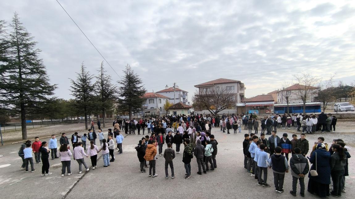 Okulumuzda Deprem Tatbikatı Yapıldı 